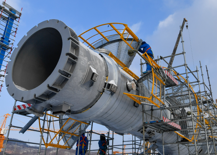 石油化工高温加热炉：陶瓷纤维模块内衬材料需突破 “三重难关”