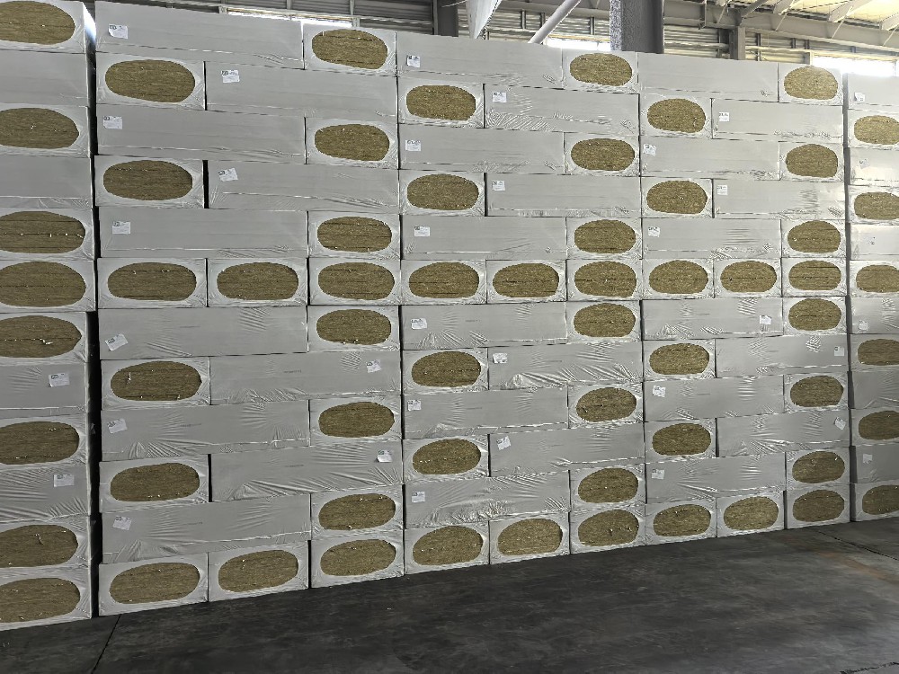 水泥厂保温防火岩棉板价格多少钱一平方